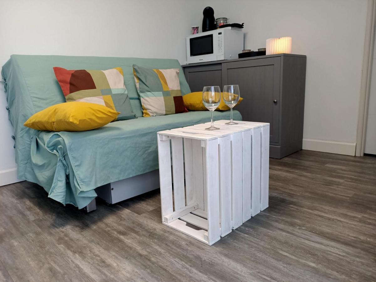 Studio De Jardin "Le Temps D Une Pause" Jusqu'A 4 Personnes En Face Du Beaujolais - Climatisation Et Borne Recharge Vehicule Electrique Montmerle-sur-Saone Εξωτερικό φωτογραφία