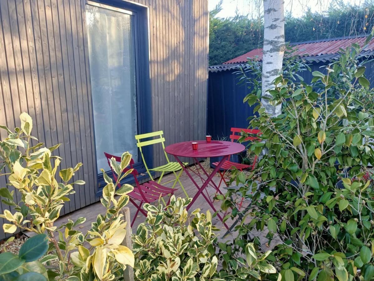 Studio De Jardin "Le Temps D Une Pause" Jusqu'A 4 Personnes En Face Du Beaujolais - Climatisation Et Borne Recharge Vehicule Electrique Montmerle-sur-Saone Εξωτερικό φωτογραφία
