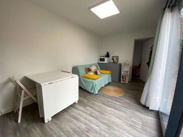 Studio De Jardin "Le Temps D Une Pause" Jusqu'A 4 Personnes En Face Du Beaujolais - Climatisation Et Borne Recharge Vehicule Electrique Montmerle-sur-Saone Εξωτερικό φωτογραφία